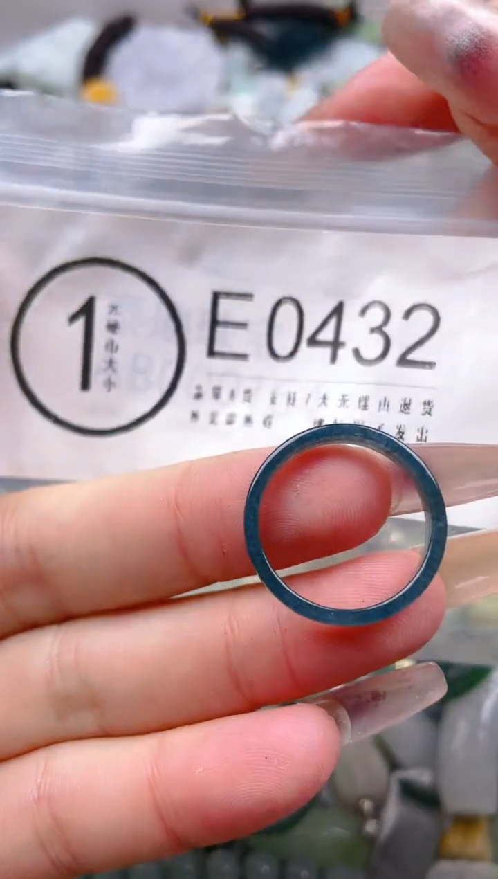 【闪购商品】翡翠颈饰未镶嵌/E/翡翠A货一图一物