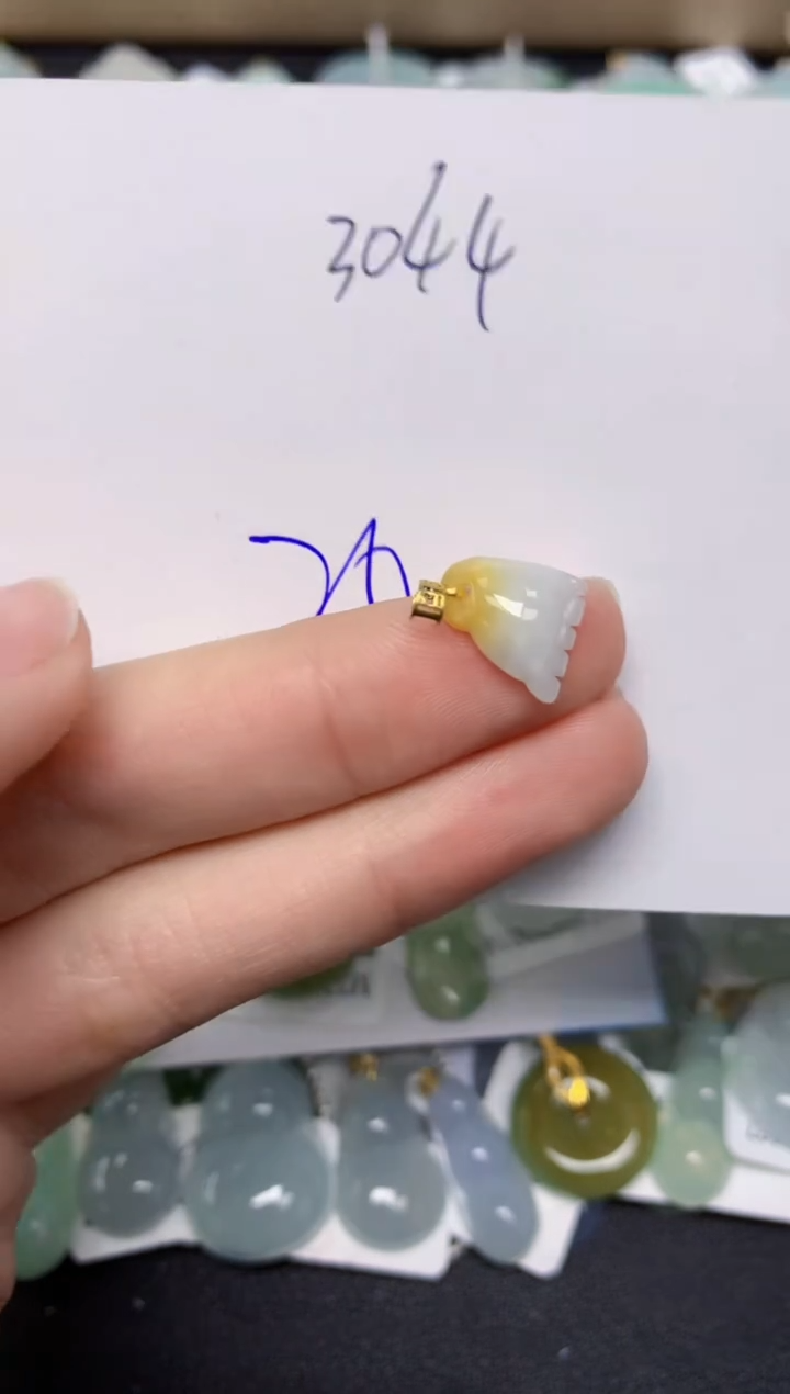 【闪购商品】翡翠颈饰18K金镶嵌 天然翡翠A货