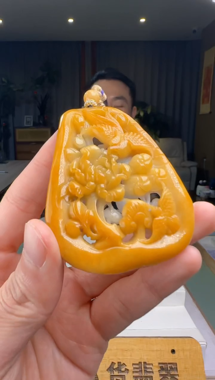 【闪购商品】翡翠吊坠(不含链)未镶嵌DY@@960Q3J15209