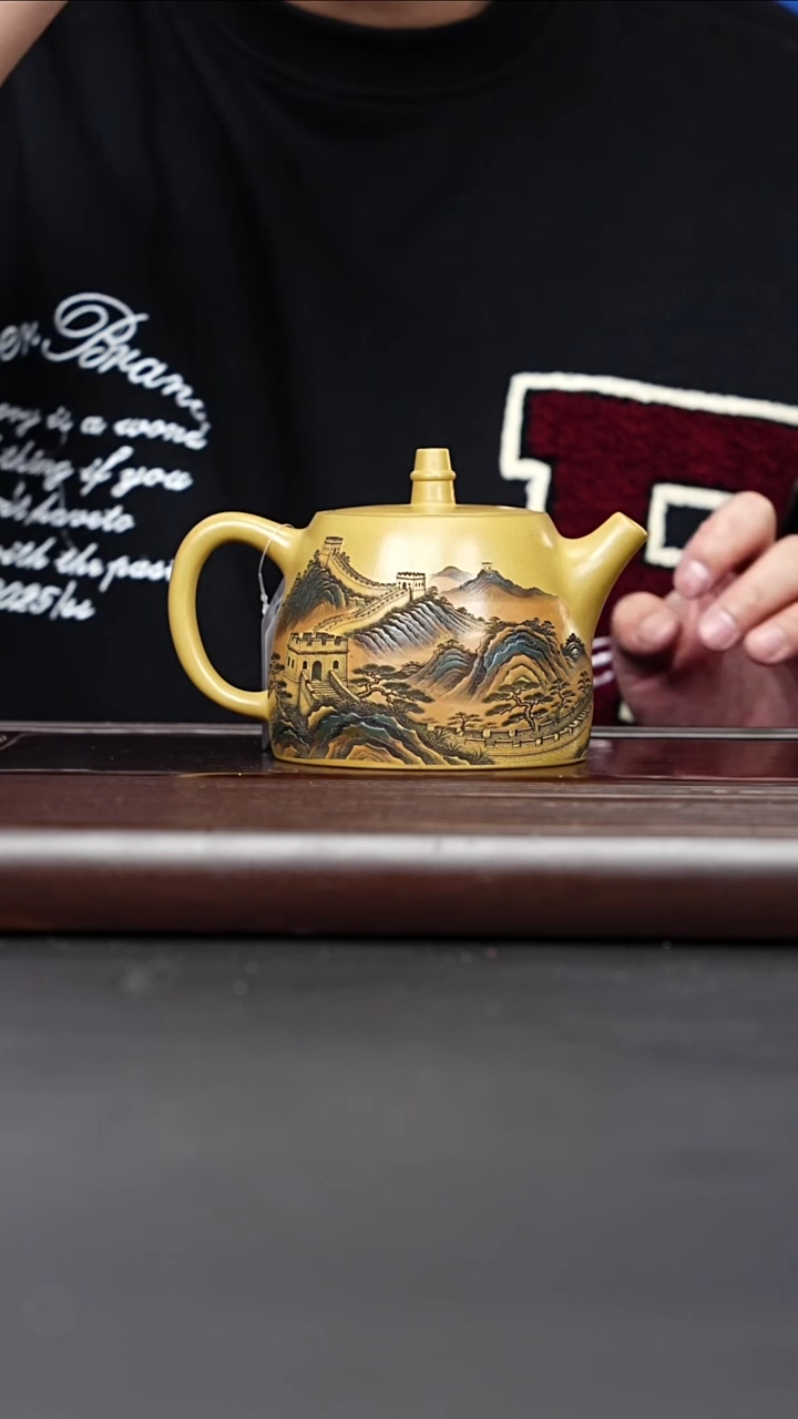 茶壶紫砂宜兴紫砂 长城汉铎壶 黄金段泥 梅付春