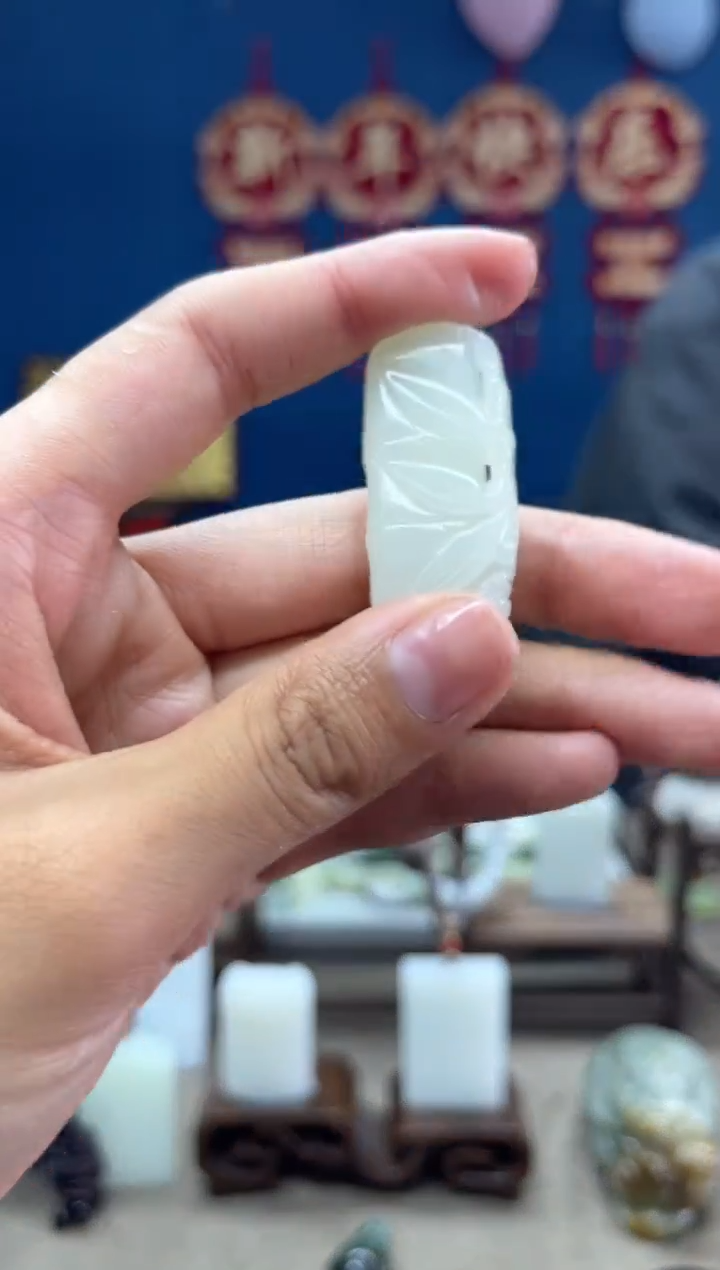 【闪购商品】和田玉颈饰未镶嵌1