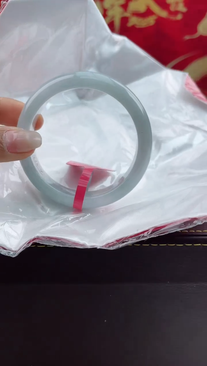 【闪购商品】翡翠手镯未镶嵌8翡翠手镯