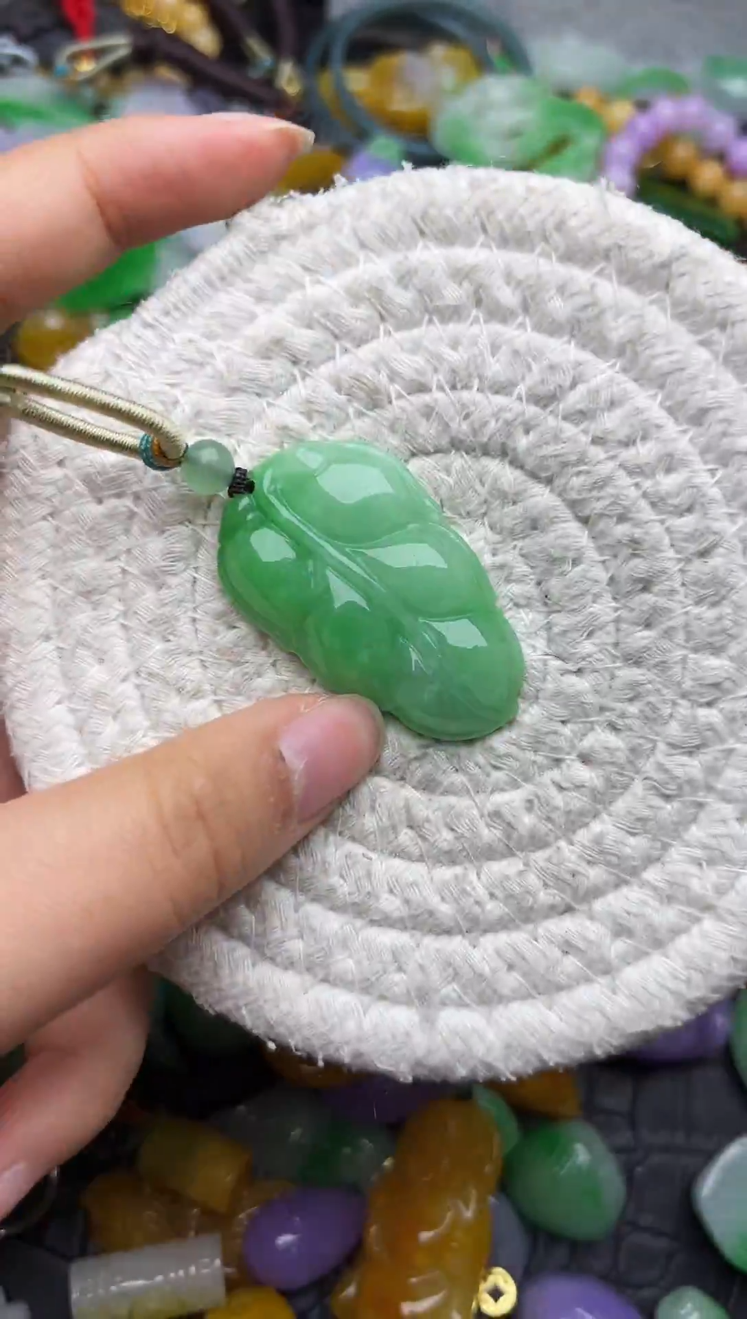 颈饰未镶嵌翡翠缅甸翡翠吊坠