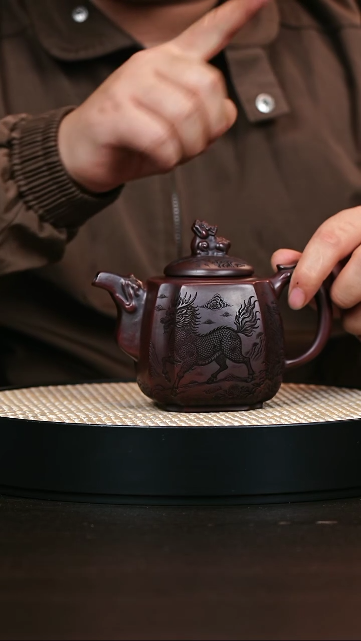 茶壶紫砂龙尊 铁血红砂