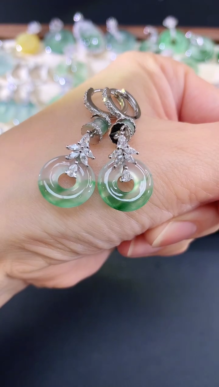 未镶嵌翡翠耳饰183买断场不退不换|4800