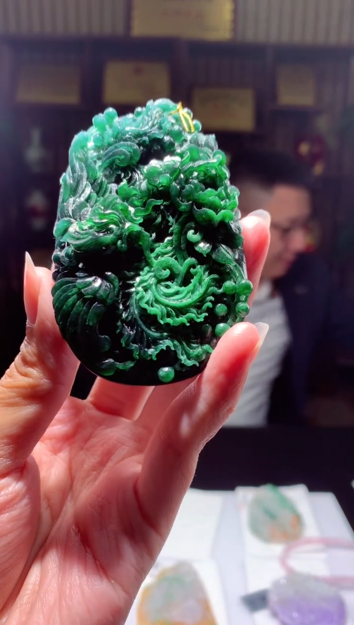 【闪购商品】定制翡翠未镶嵌挂件发货（拍一发一）