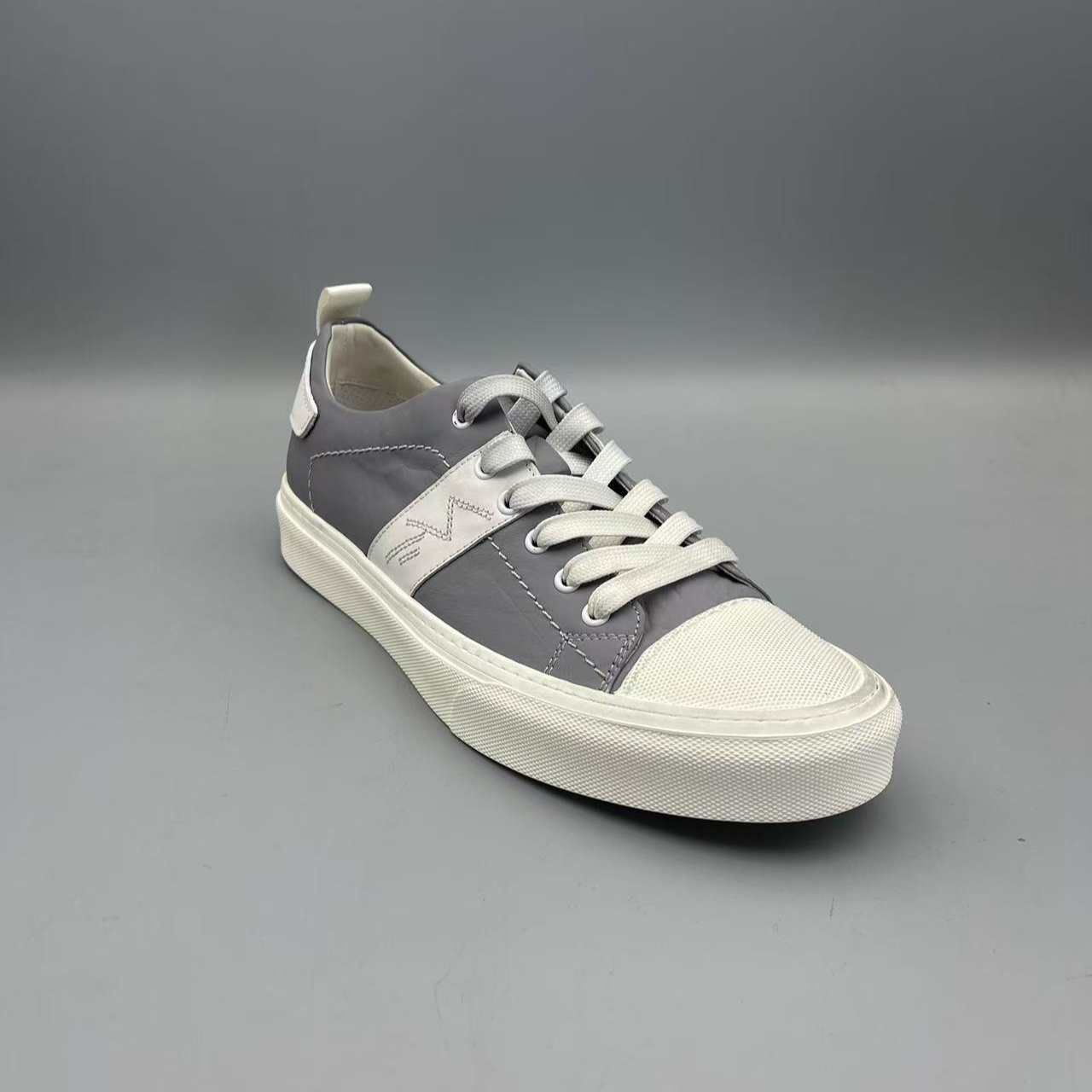 新款轻质厚底系带男士休闲鞋C635