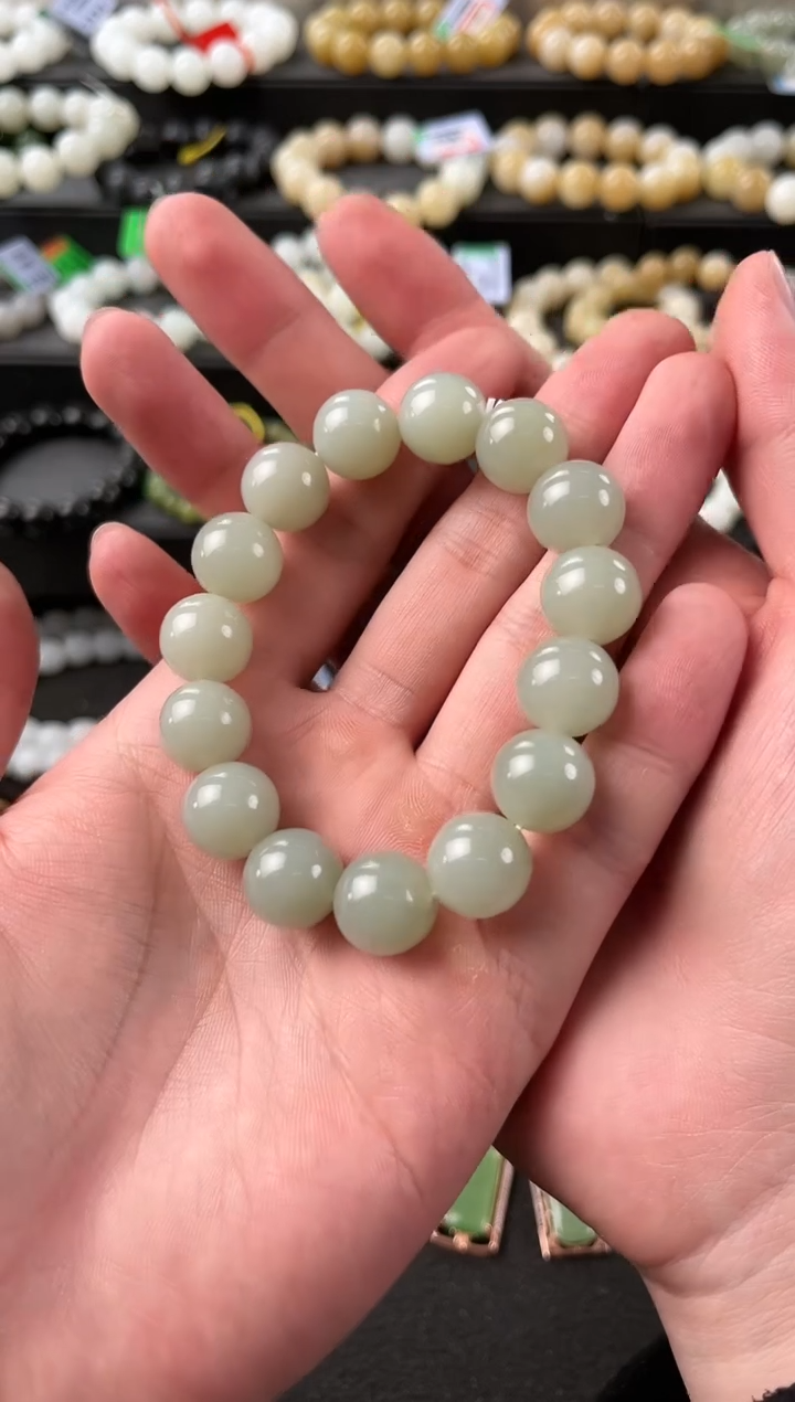【闪购商品】和田玉手串未镶嵌且末青白手串卡14微色差