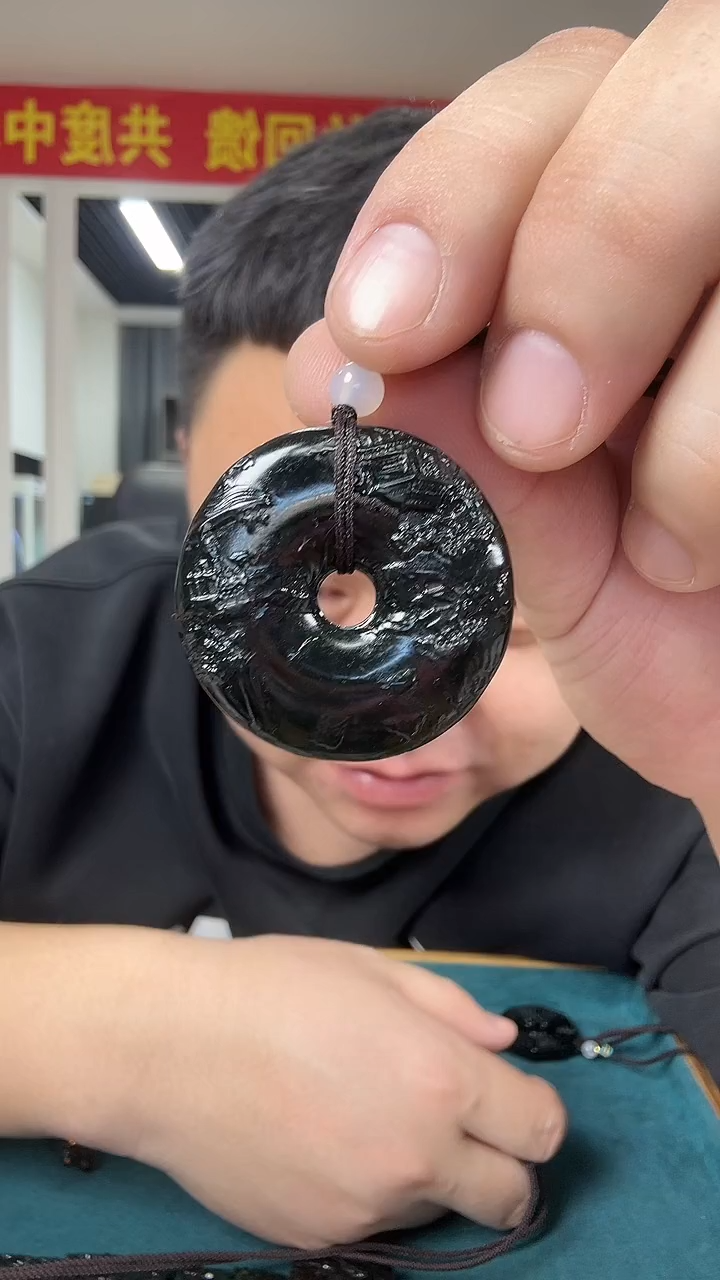 未镶嵌岫玉颈饰多样性发货一件