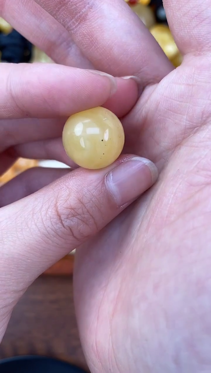 裸石琥珀未镶嵌天然琥珀蜜蜡