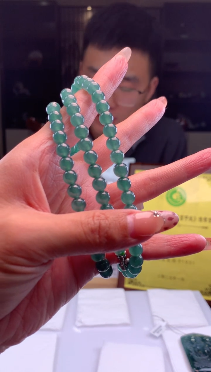 【闪购商品】定制翡翠未镶嵌挂件发货（拍一发一）
