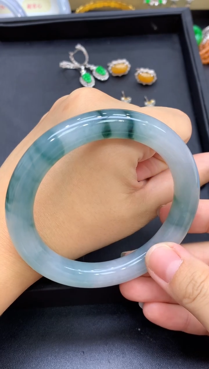 未镶嵌手镯翡翠605-中国好珍宝