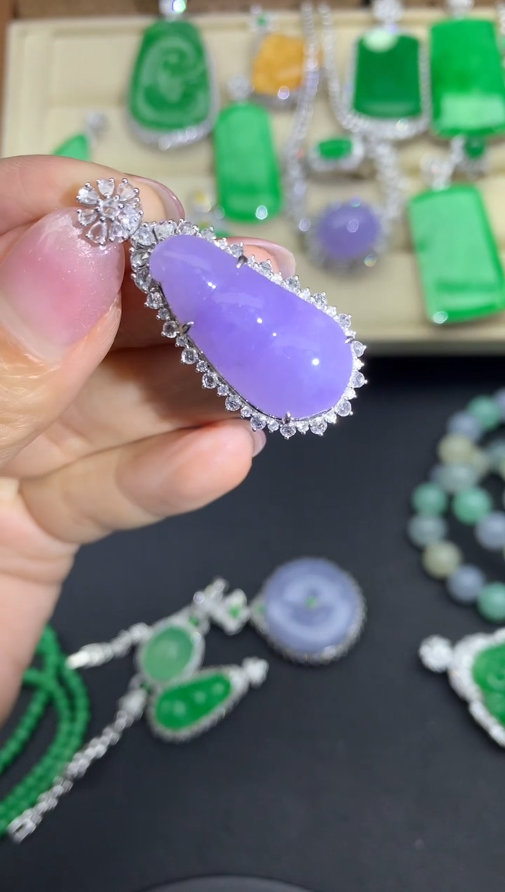 【闪购商品】翡翠颈饰18K金镶嵌538/-中国好珍宝