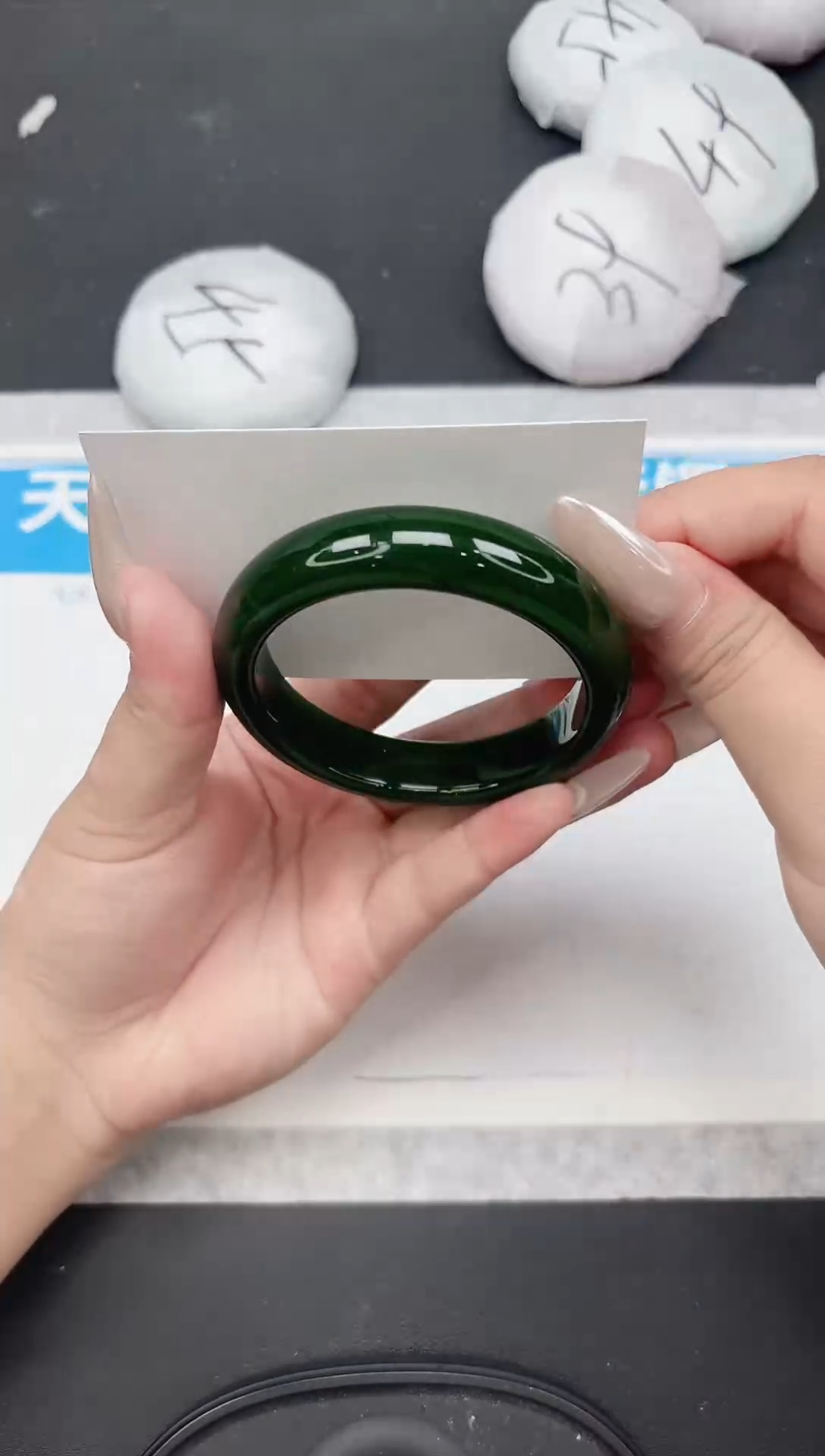 女款工艺手镯A108-58.5