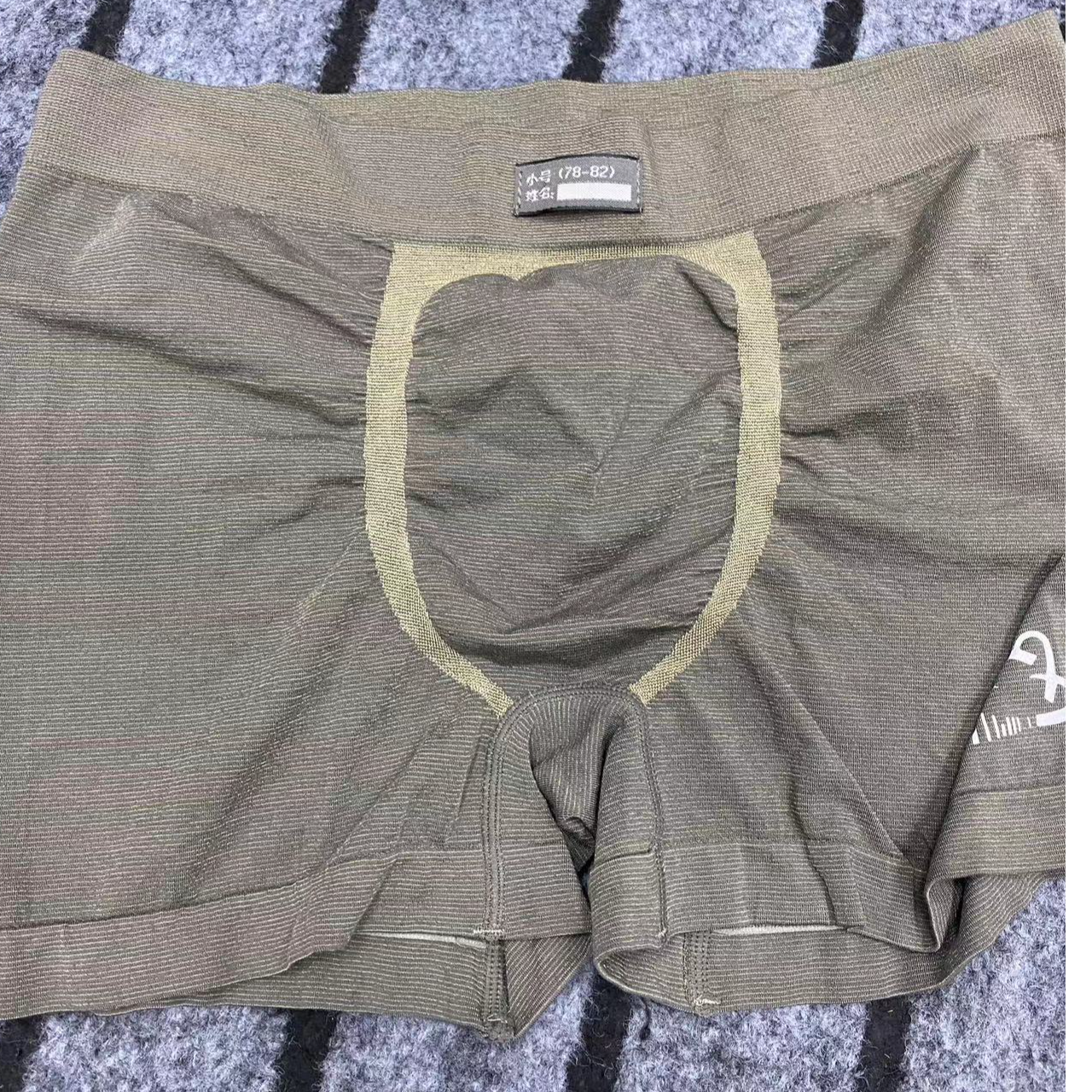 J版高弹舒适短裤