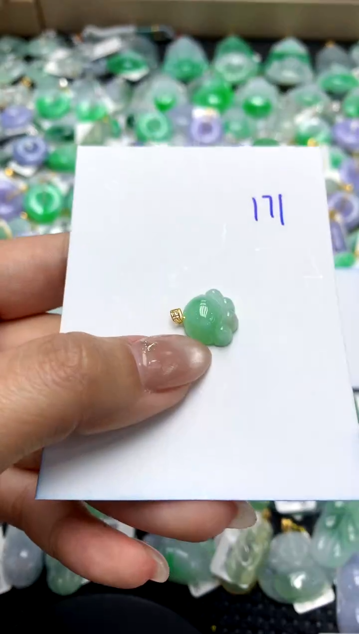 【闪购商品】翡翠颈饰18K金镶嵌111111111
