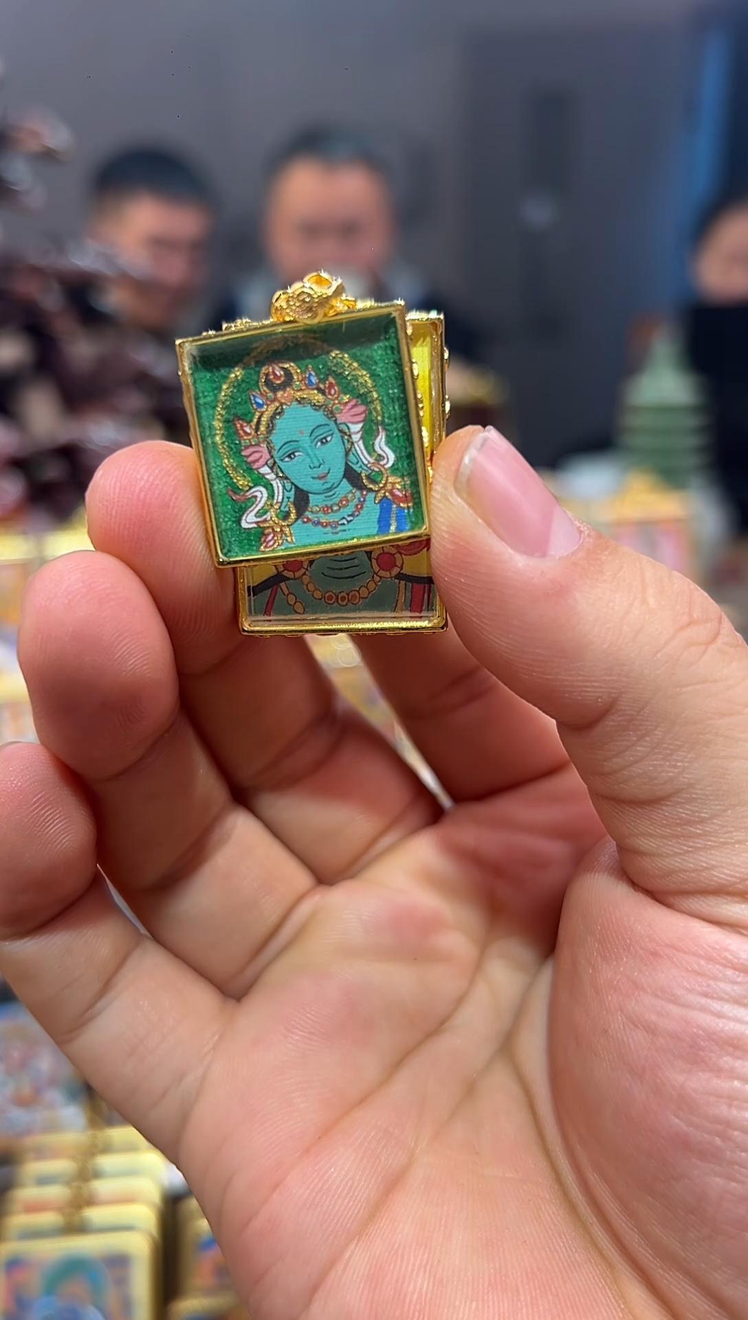 吊坠小方糖绿妈妈