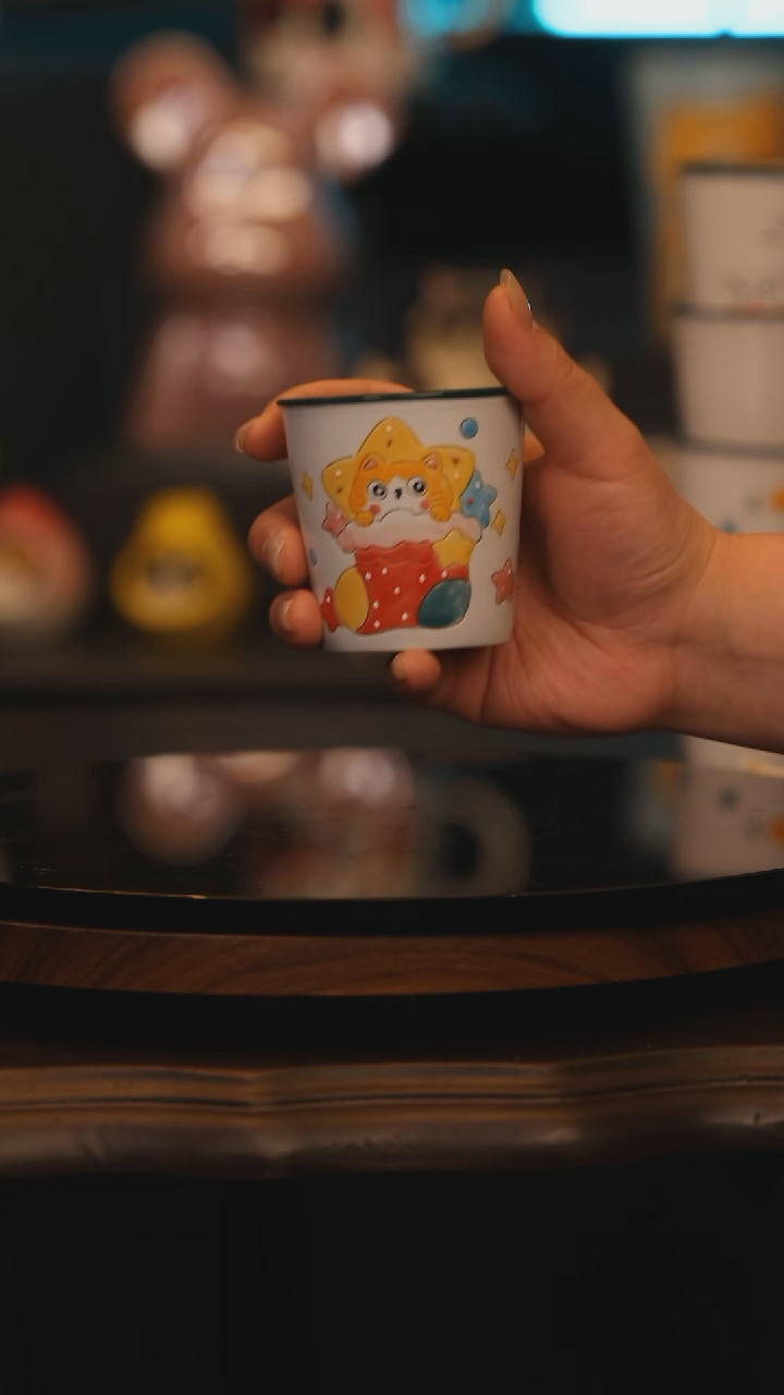 【闪购商品】摆件景德镇釉下彩绘设计师款陶瓷