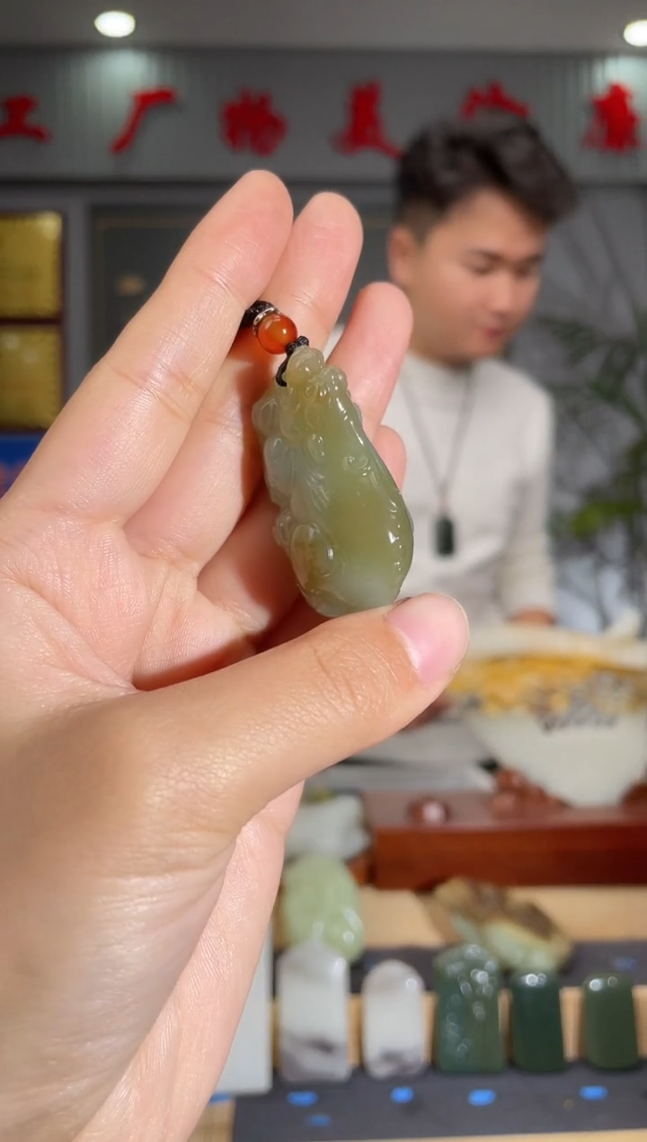 【闪购商品】和田玉颈饰未镶嵌拍一发一 多样性发货