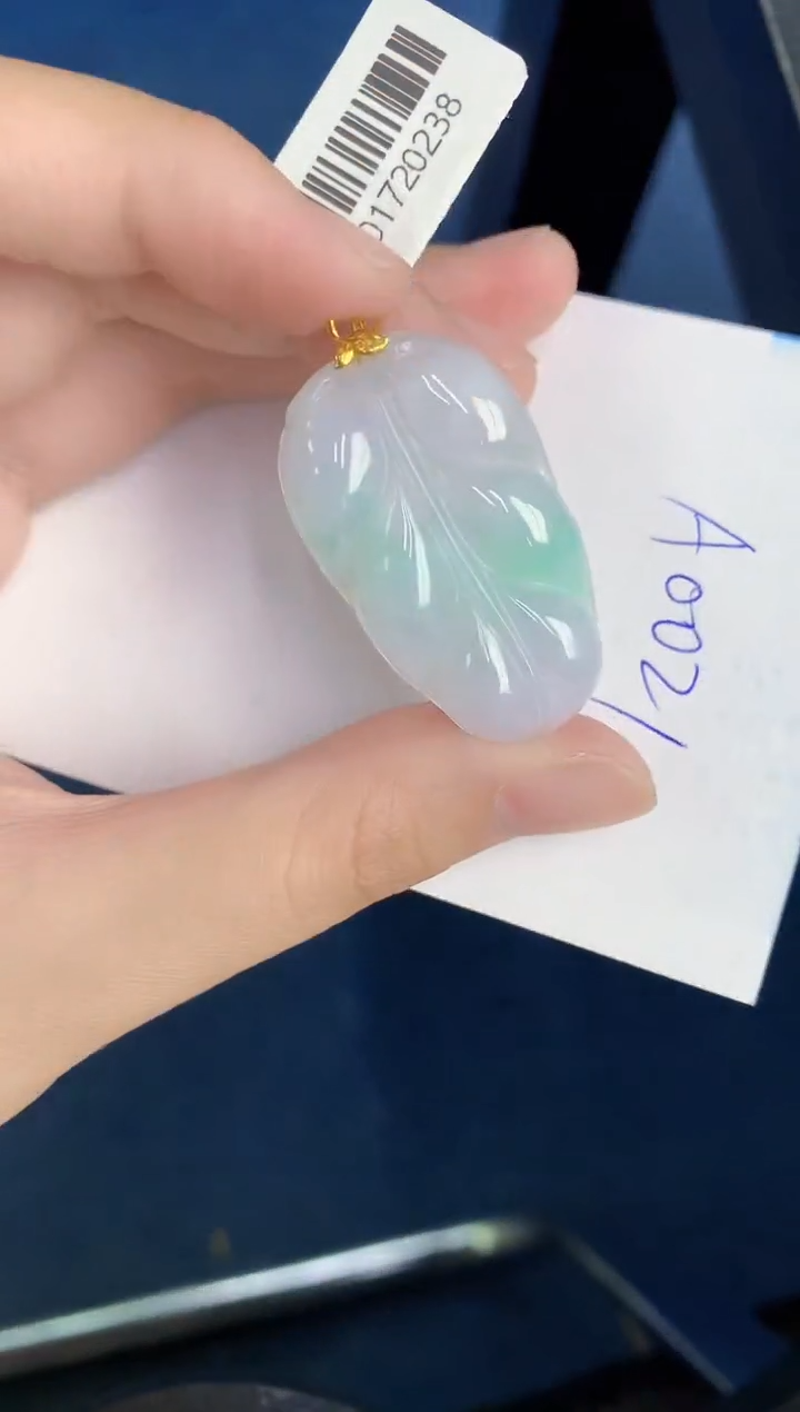 【闪购商品】翡翠颈饰18K金镶嵌0000000000