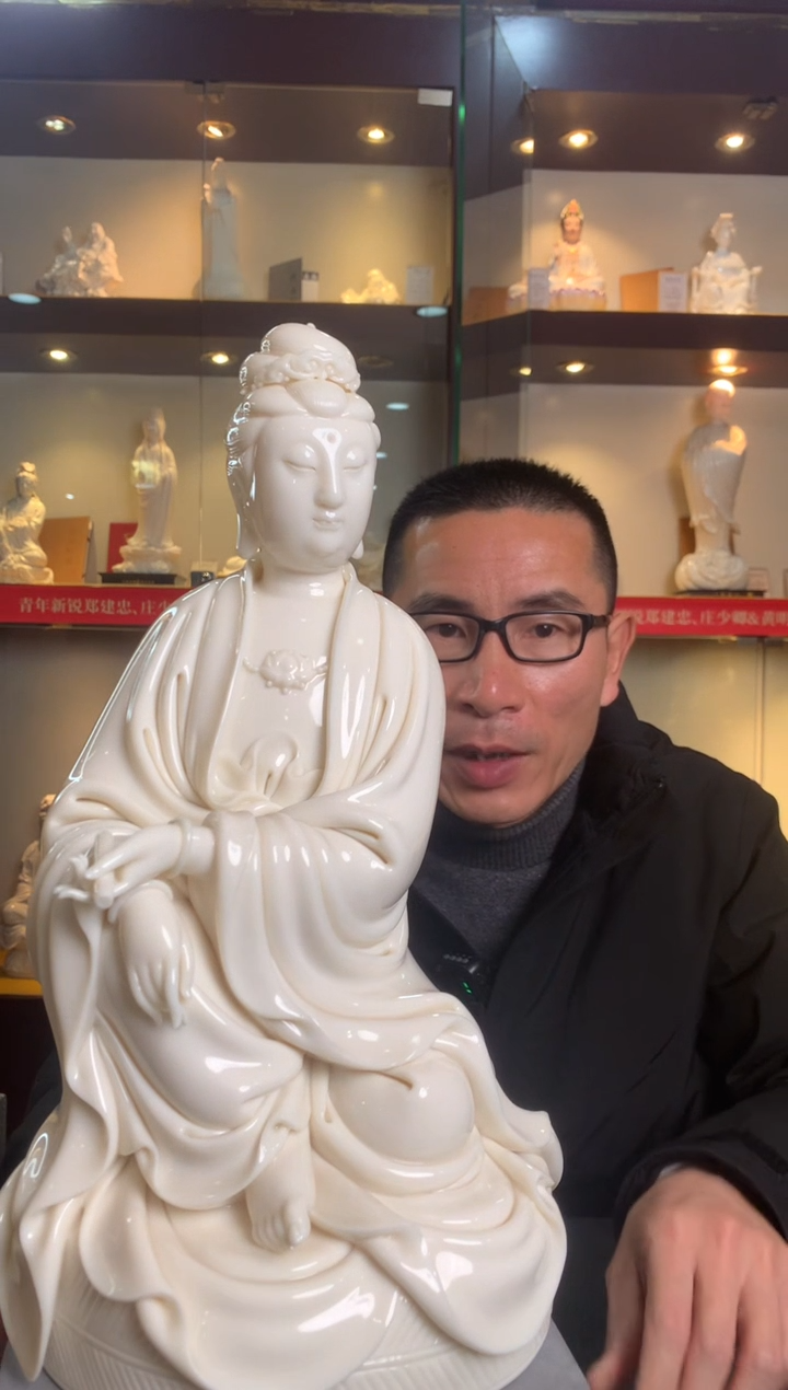 【闪购商品】杯做蒲团持经观音  德化白瓷