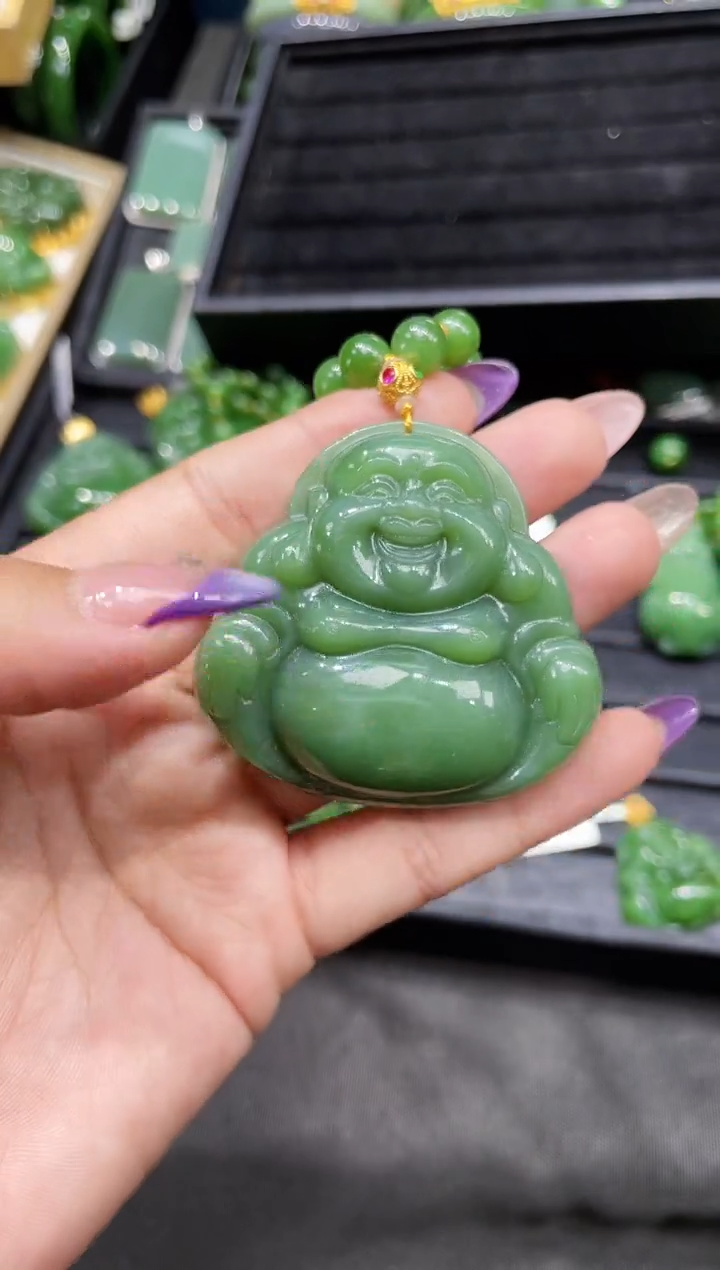 【闪购商品】和田玉套链18K金镶嵌多样性发一