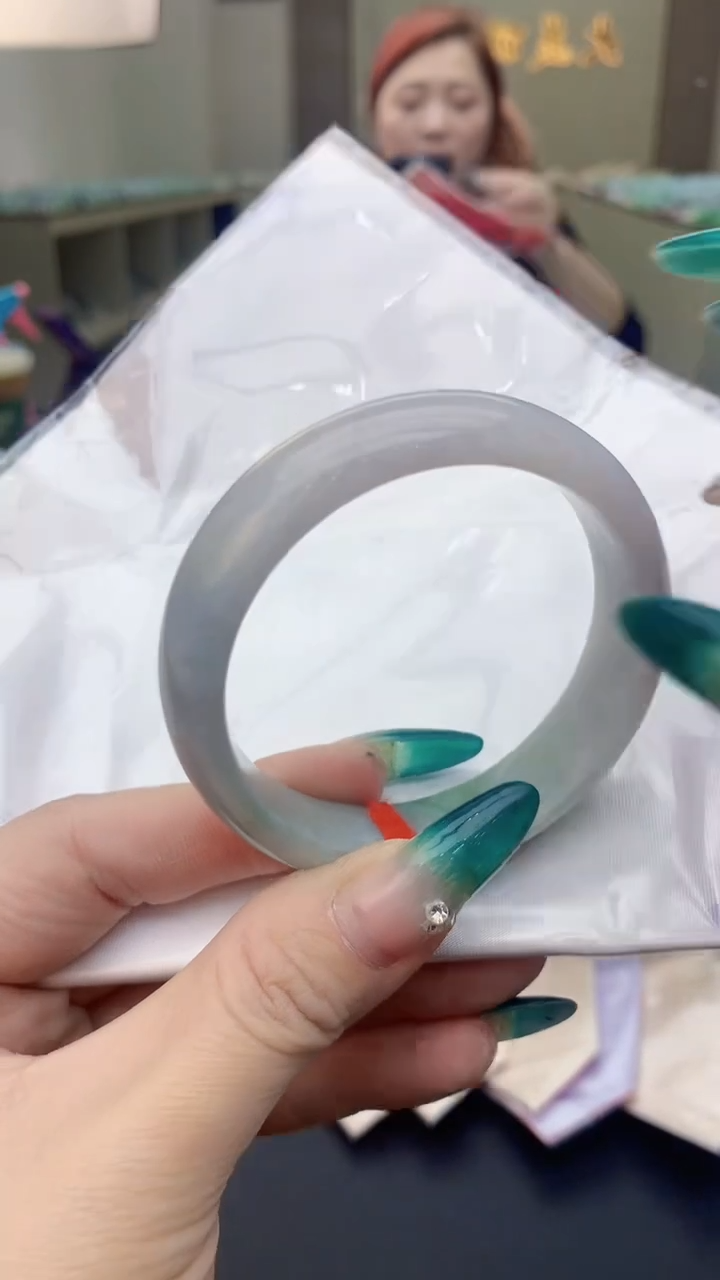 【闪购商品】翡翠手镯未镶嵌0431138369
