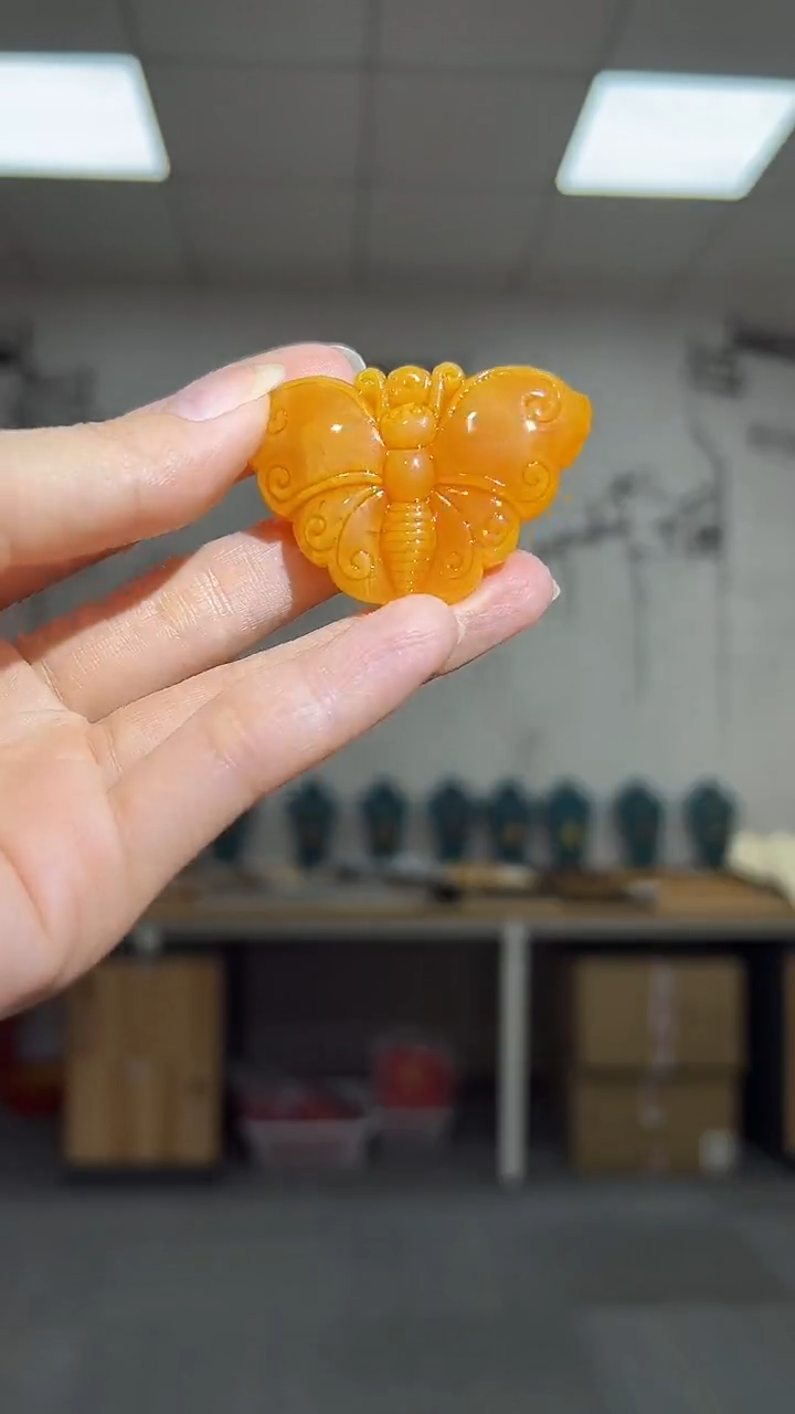 【闪购商品】琥珀裸石未镶嵌A0580天然蜜蜡绑绳