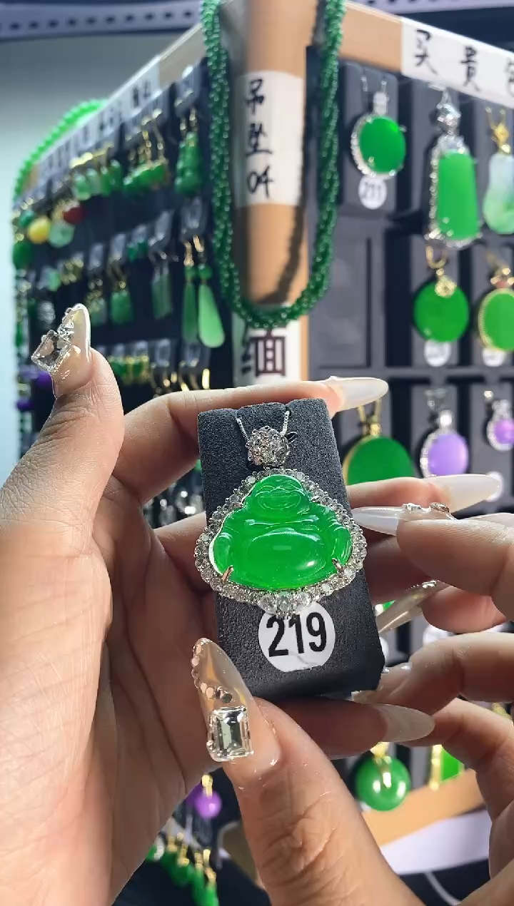 【闪购商品】翡翠耳饰银S925镶嵌219....