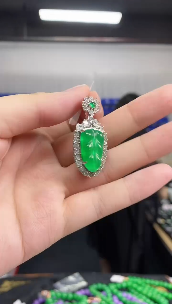翡翠未镶嵌吊坠(不含链)闪购链接 多样性发其一颜色微差