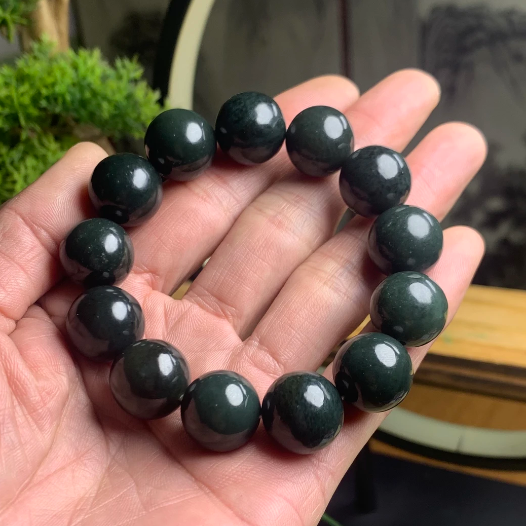 新疆和田玉青玉手串