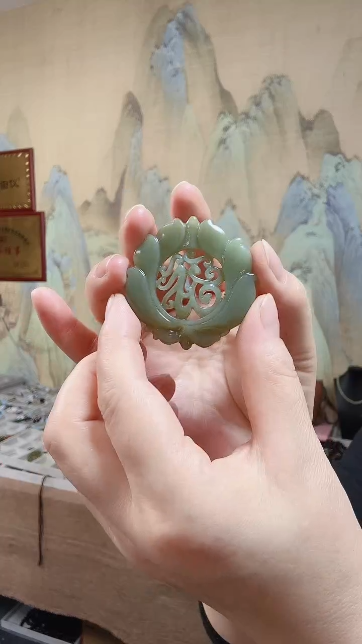 【闪购商品】和田玉颈饰未镶嵌.