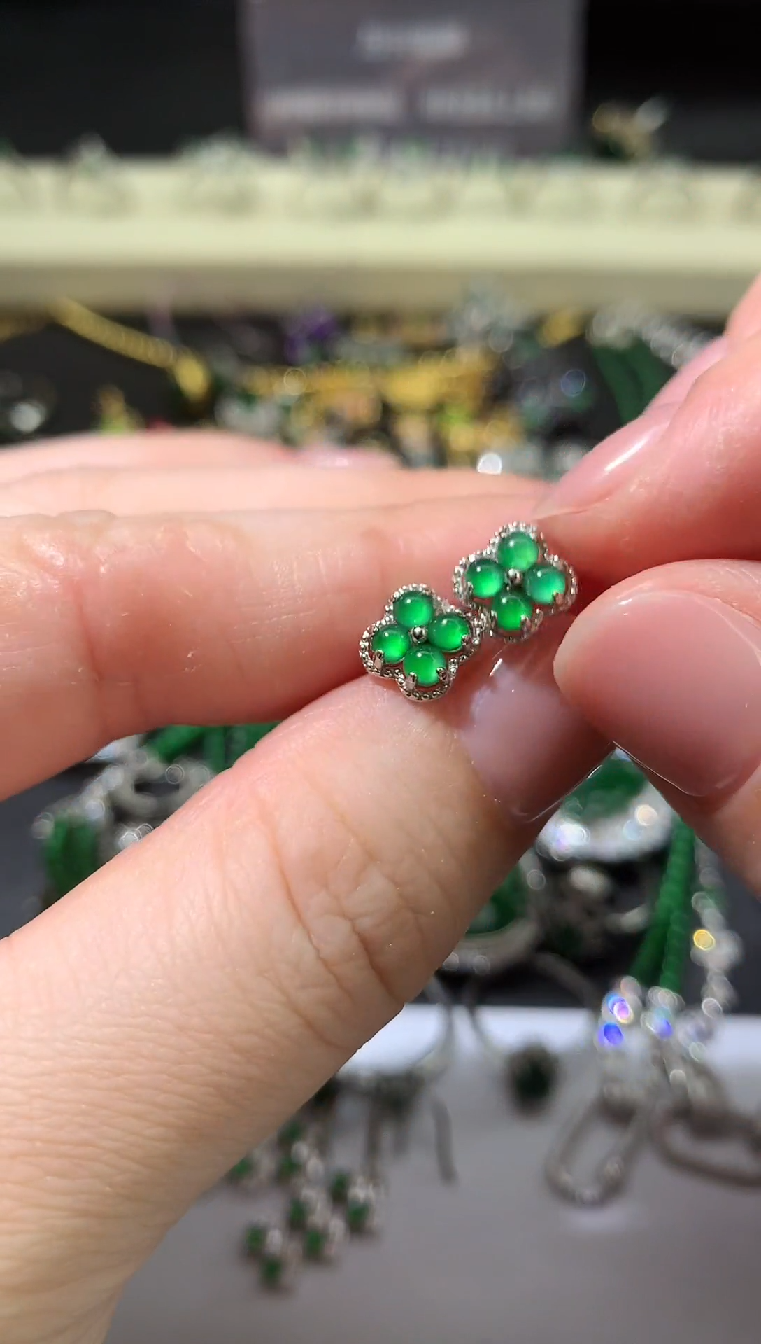 【闪购商品】翡翠耳饰银S925镶嵌耳钉