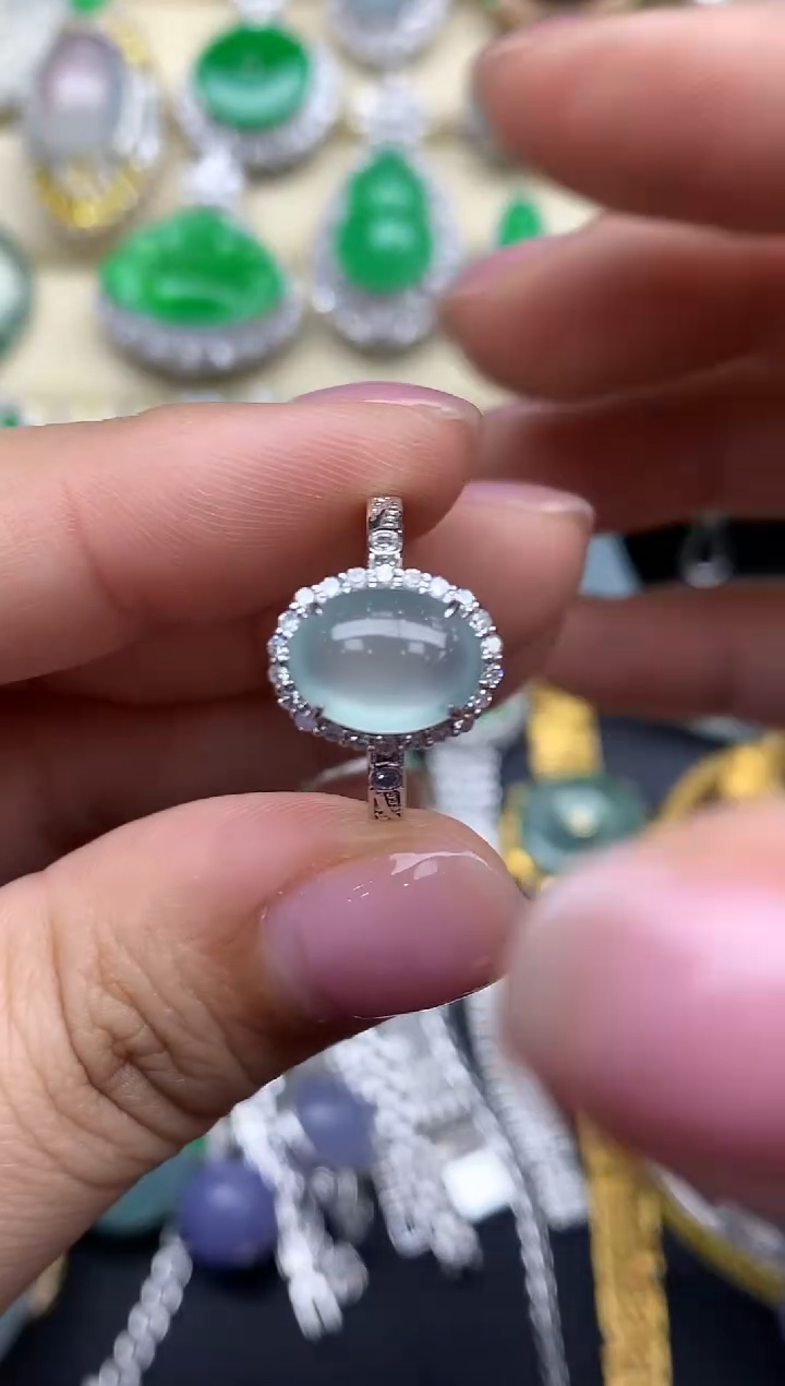 【闪购商品】翡翠戒指18K金镶嵌515-中国好珍宝