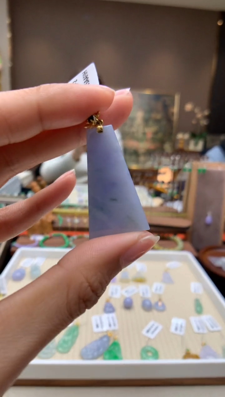 【闪购商品】翡翠颈饰18K金镶嵌无事牌