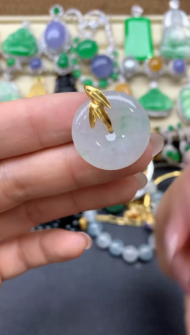 【闪购商品】翡翠颈饰18K金镶嵌77-中国好珍宝