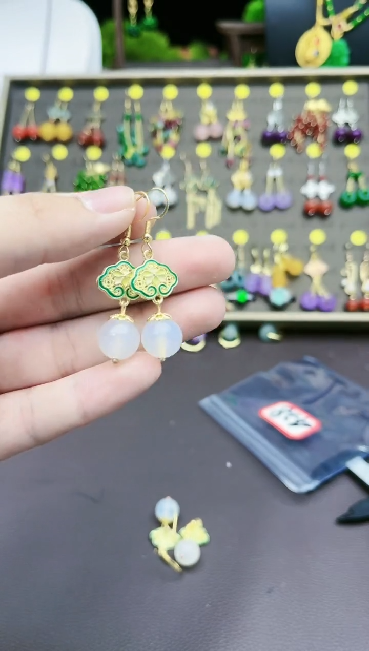 【闪购商品】玛瑙/玉髓耳钉银S925镶嵌428000