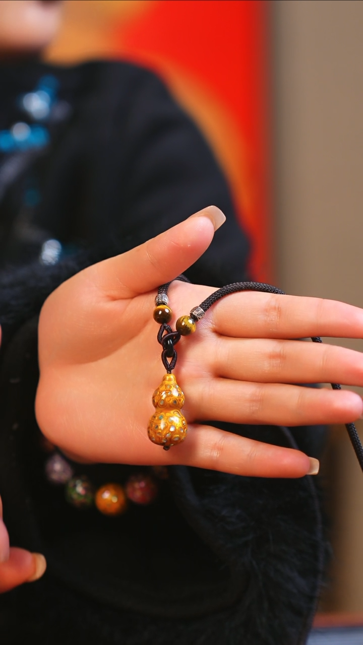 【闪购商品】JS127大师姐臻选非遗大漆金黄脖挂