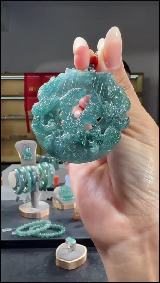 吊坠(不含链)未镶嵌翡翠鱼