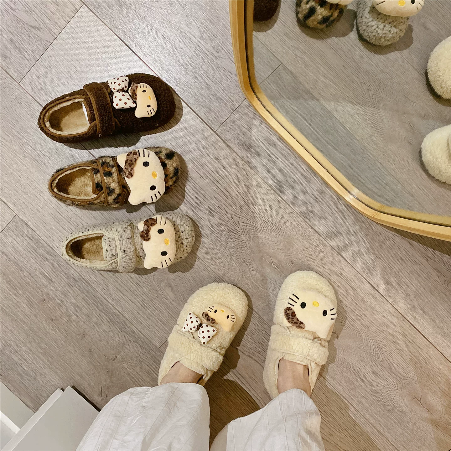 卡通毛毛鞋魔术贴加绒保暖冬季新款韩版豆豆鞋V625