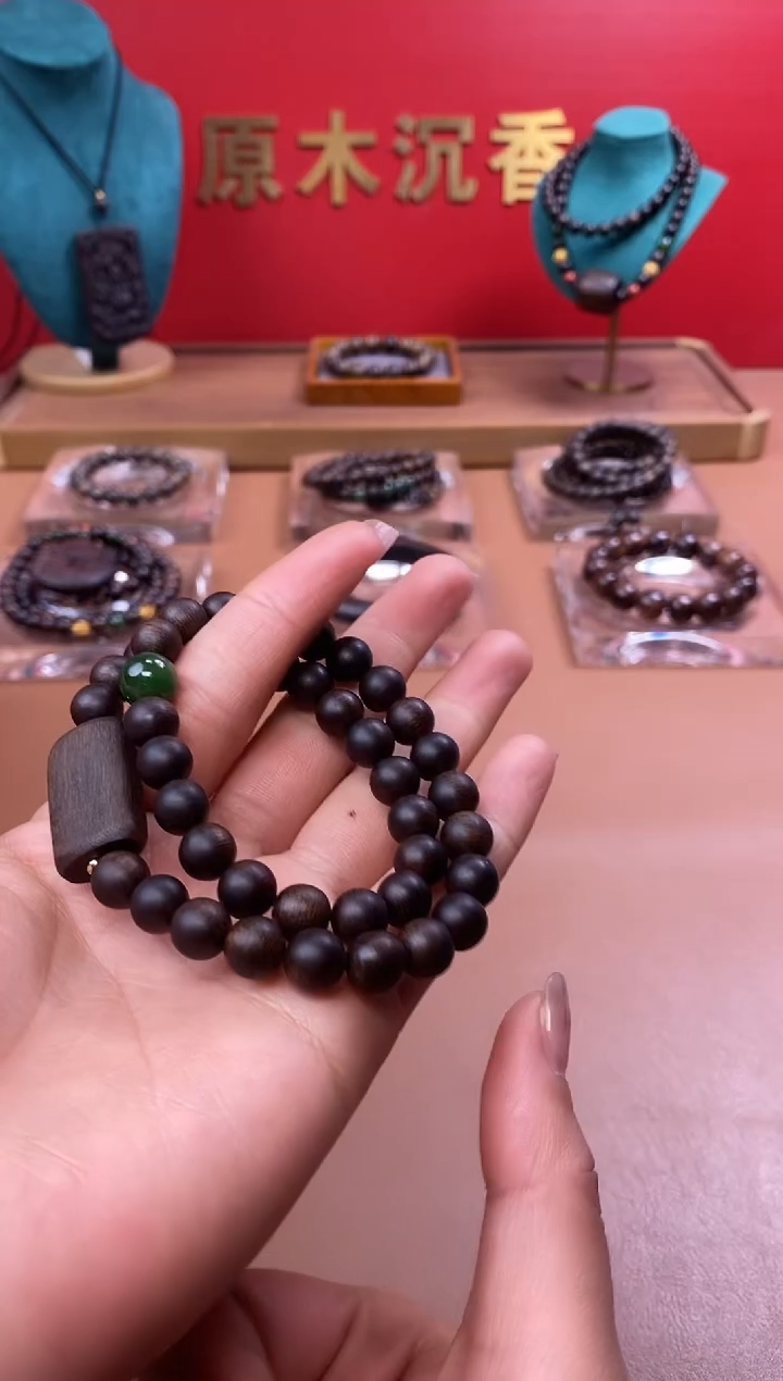 【闪购商品】沉香手串M沉水芽庄白棋08两圈+雷击顶珠沉香木雕