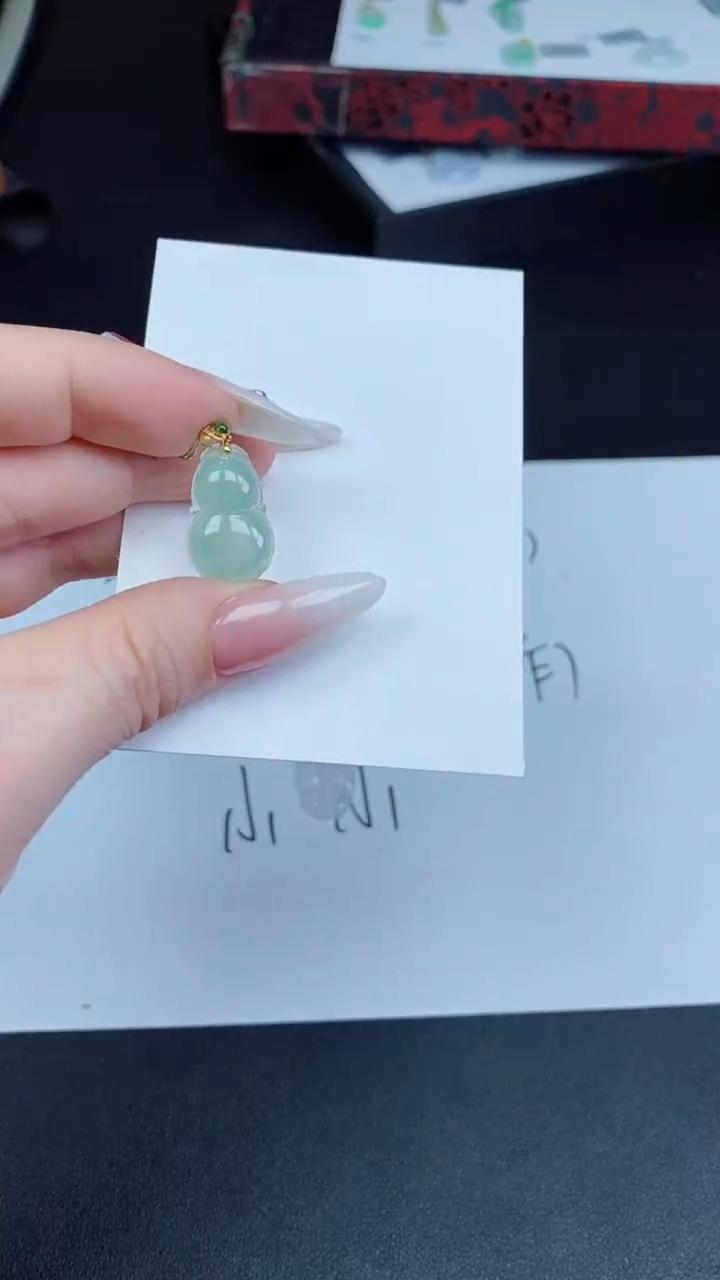 【闪购商品】翡翠挂件18K金镶嵌葫芦多人@@CMT1152-4