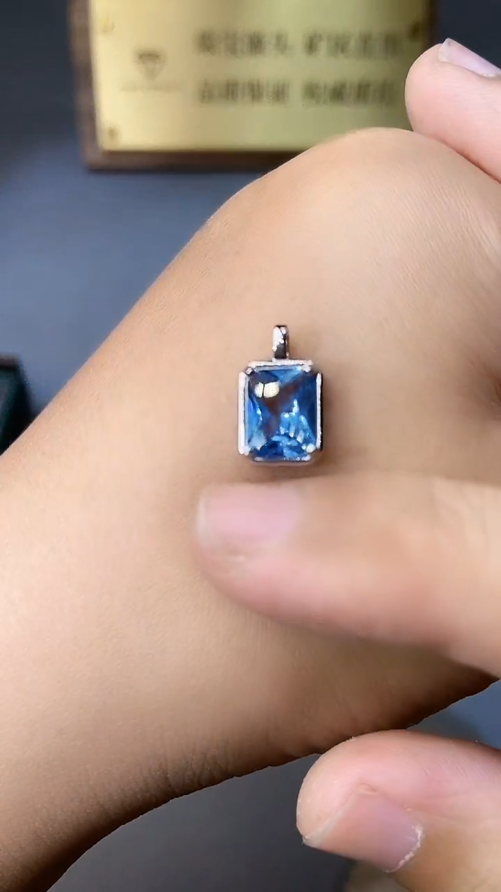 【闪购商品】海蓝宝石颈饰银S925镶嵌534