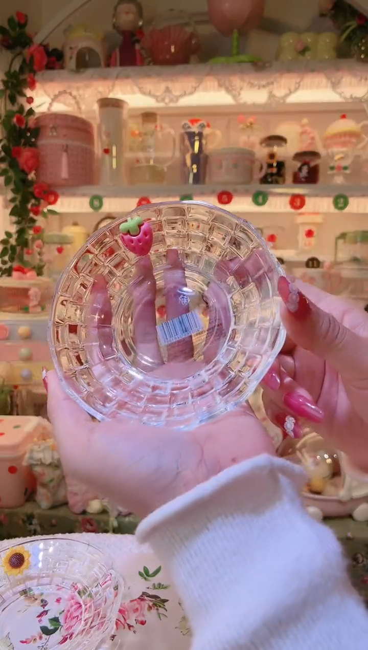 草莓碟——手工制作品质好！