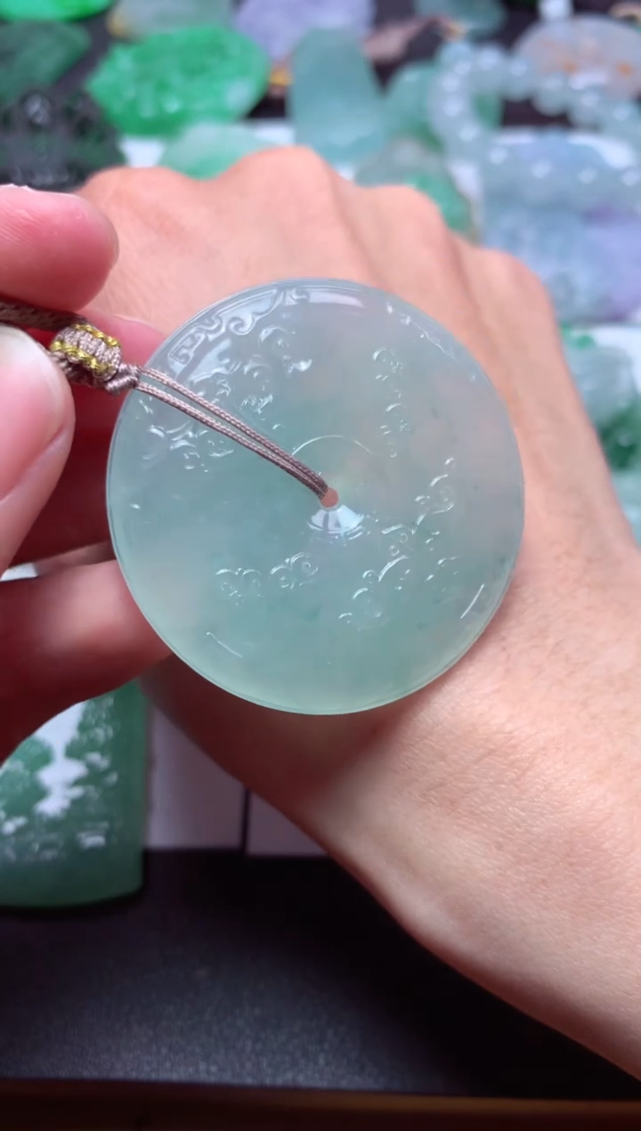 【闪购商品】翡翠颈饰未镶嵌天然翡翠