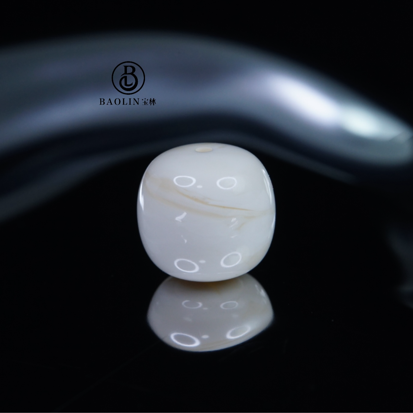 10.9mm一线漆瓷白满蜡老型   天然琥珀蜜蜡手作高端手工文玩配饰