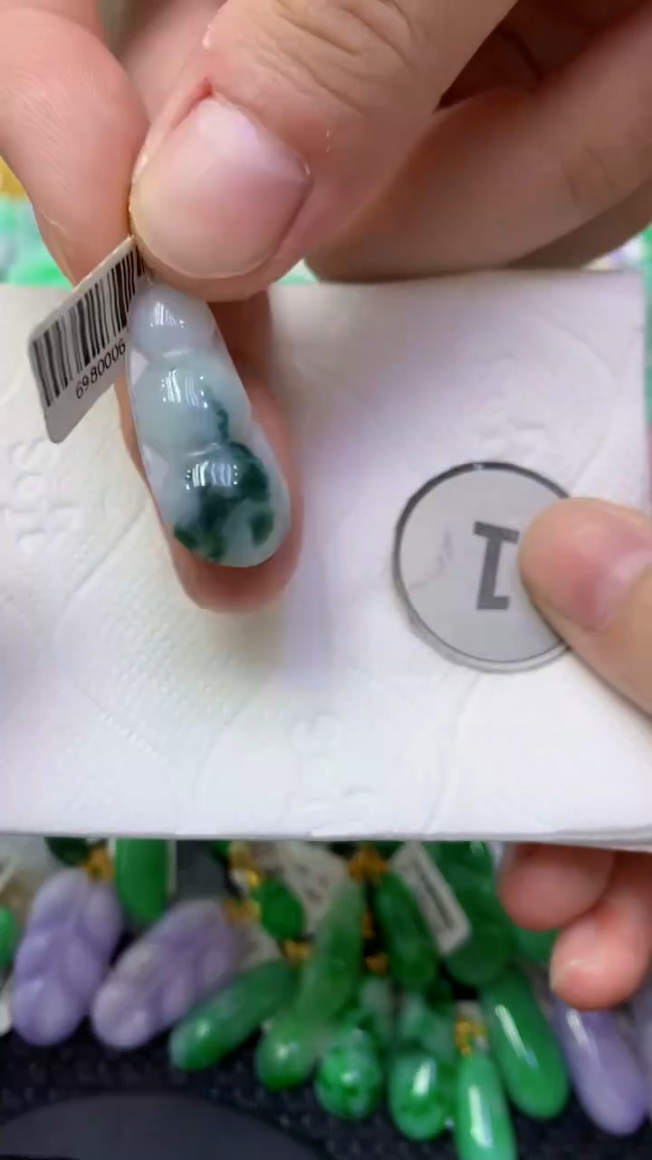 颈饰未镶嵌翡翠天然缅甸翡翠A货
