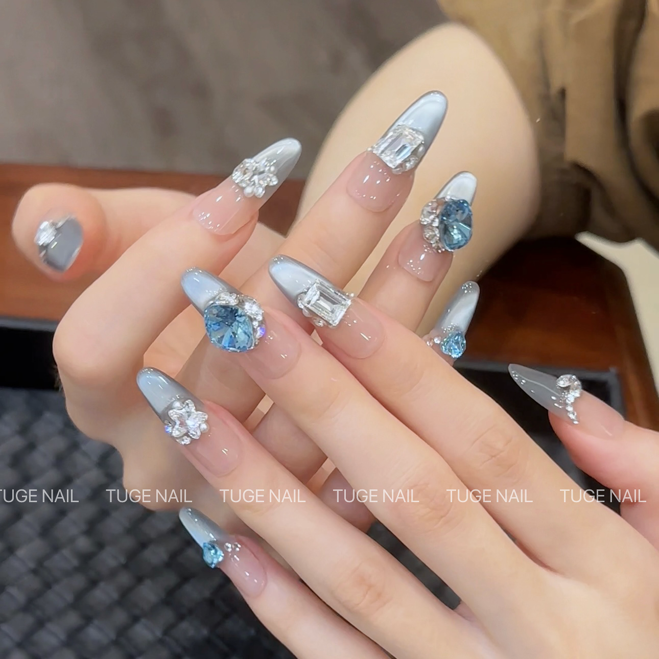 TugeNail “蓝色星空”【施家全华】夏季爆闪高级设计师美甲TGJ826