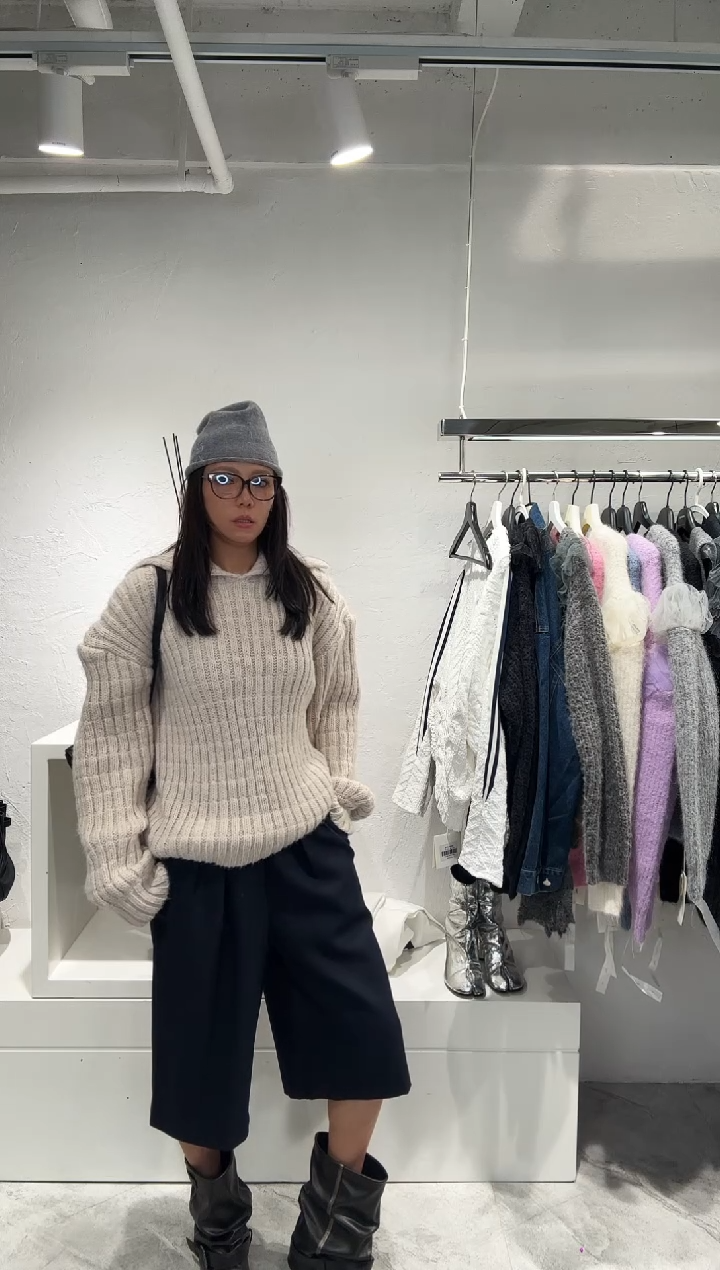 羊皮（革）吴*丁藏蓝色中裤L码299