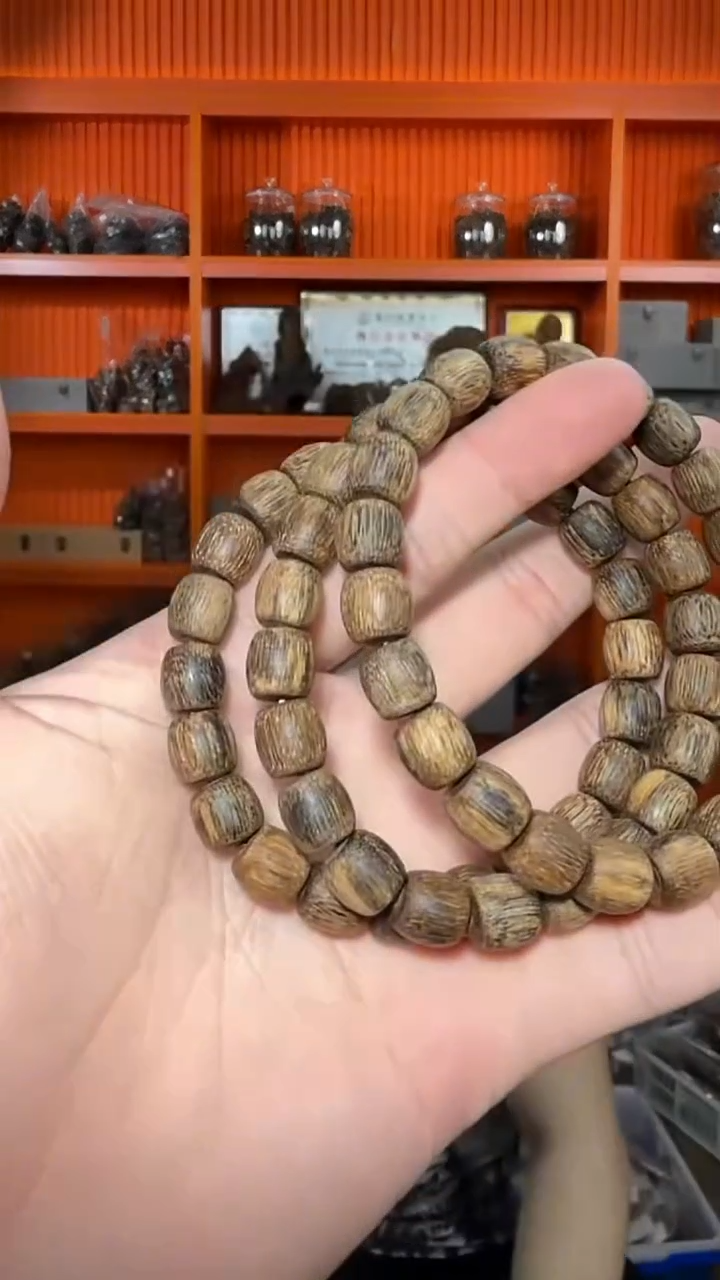 沉香手串382号沉水单圈0.9多样性发一